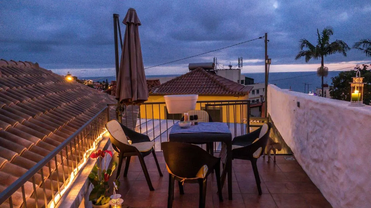 Little Townhouse Funchal Villa